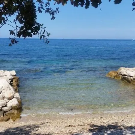 Mladen In Cervar-port With Balcony & Wifi Porec